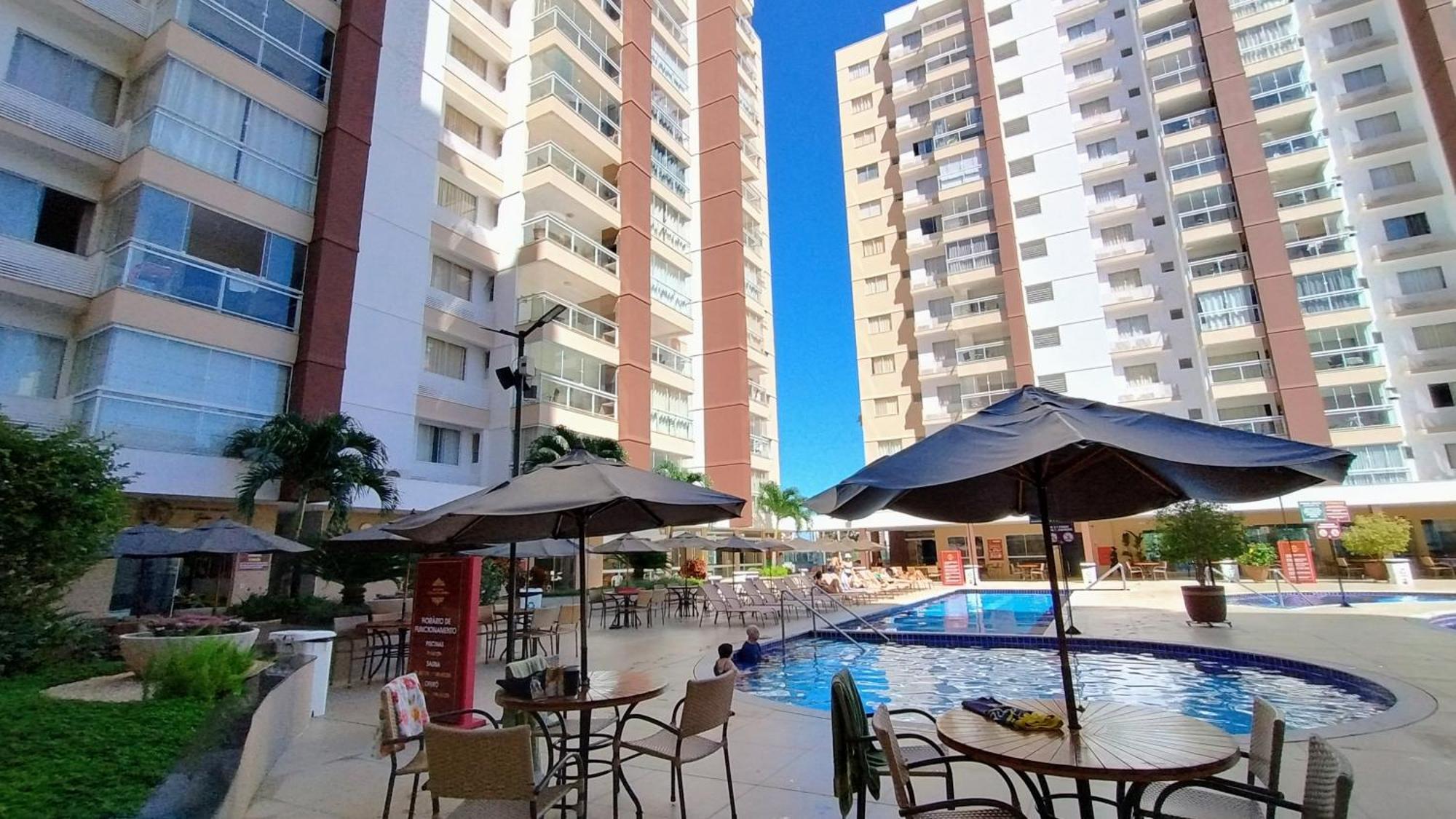 Casa Da Madeira Caldas Novas - Achei Ferias - Com Roupa De Cama Екстериор снимка