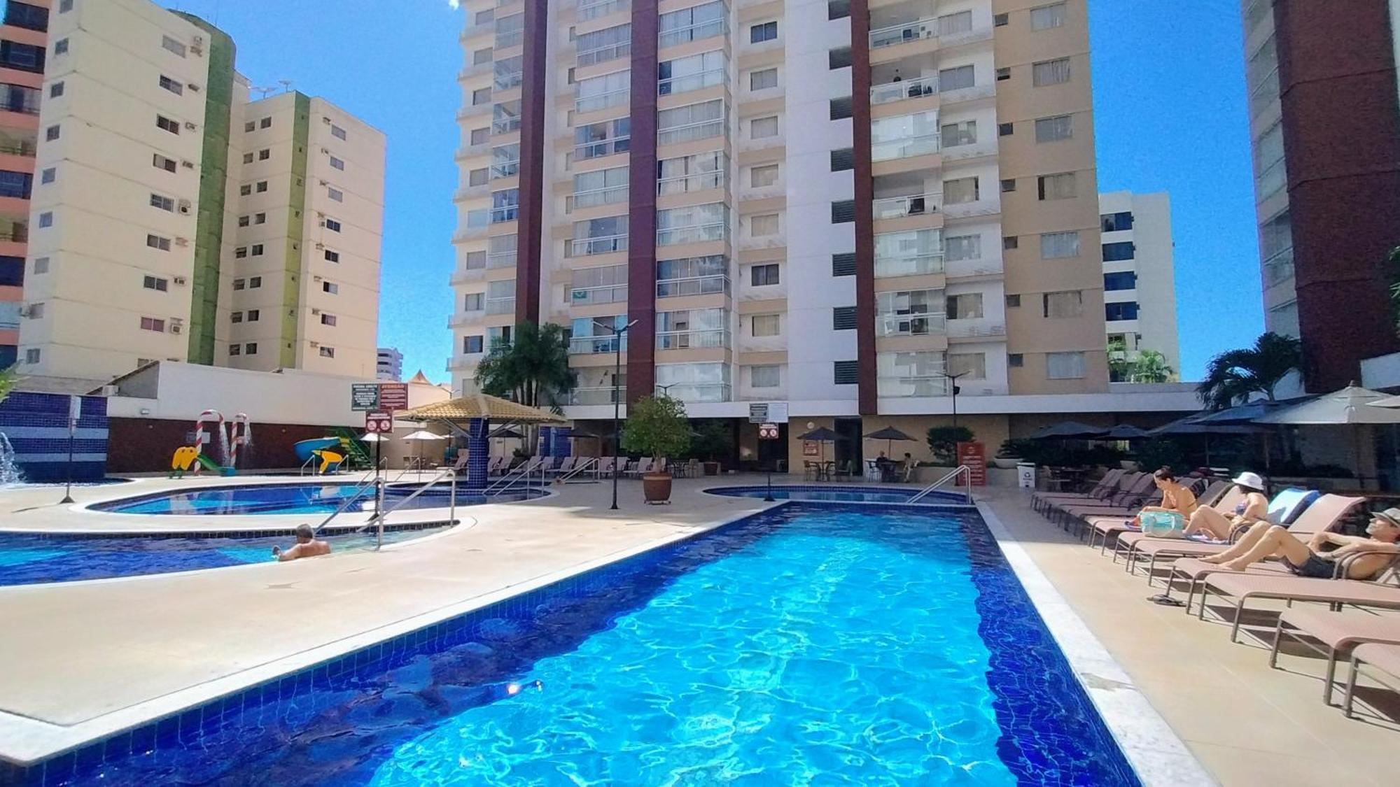 Casa Da Madeira Caldas Novas - Achei Ferias - Com Roupa De Cama Екстериор снимка